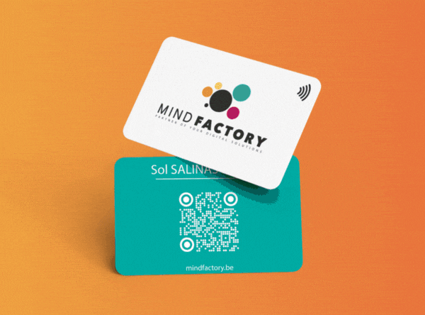 BeeCard pvc mockup clients