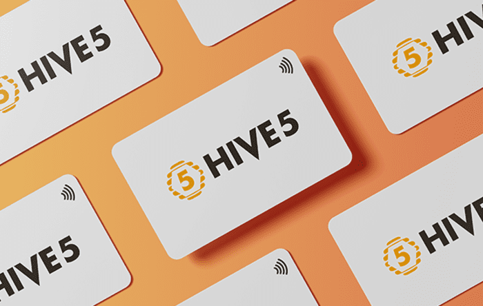 Mockup BeeCard PVC Hive5